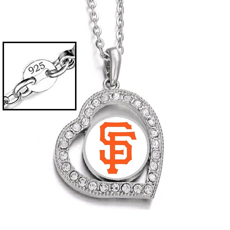 San Francisco SF Giants Womens Sterling Silver Heart Necklace With Pendant D19