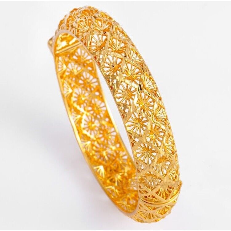 24k Yellow Gold Womens Elegant Small 7" Opening Bangle Bracelet w Gift Pkg D812