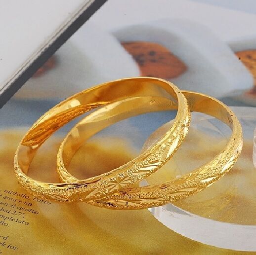 24k Yellow Gold Small 7" Bracelets Bangle Italian Cut Womens Opening D604D