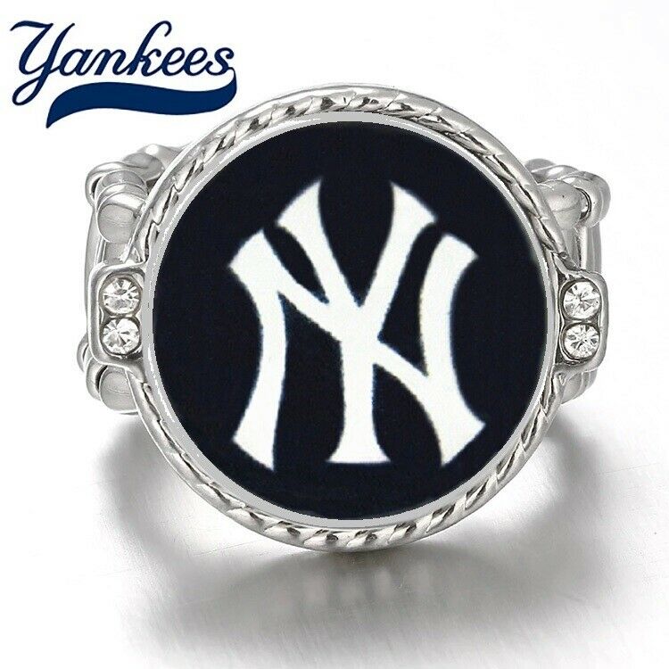 New York Yankees Women'S Adjustable Silver Ring W Gift Pkg D12
