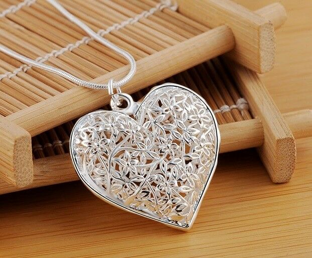 925 Sterling Silver Women's Elegant Heart With Snake Necklace 18" 20" 24" D539
