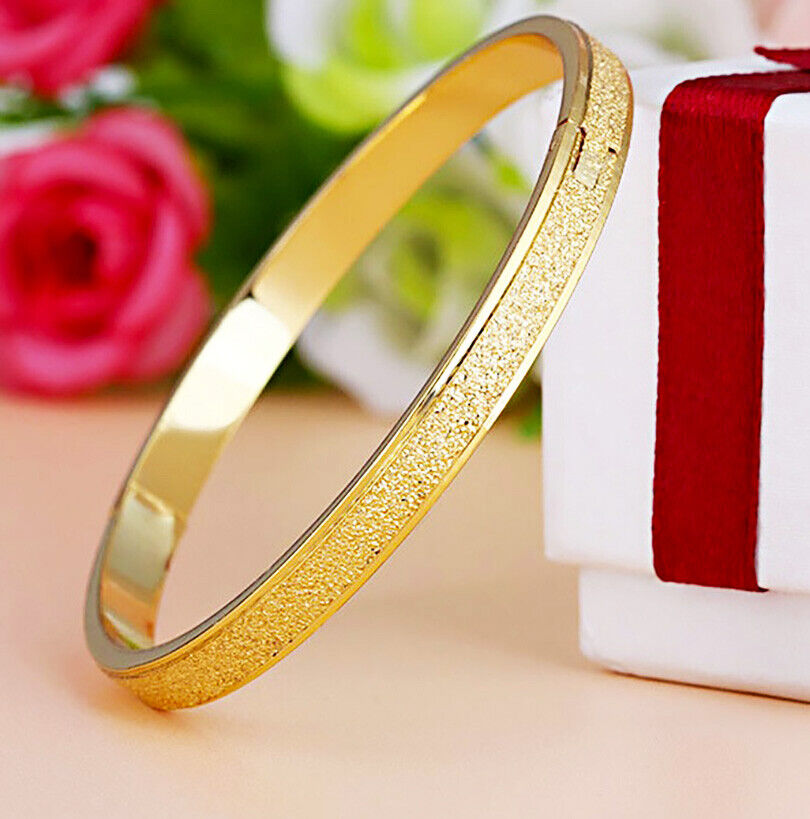 18k Yellow Gold Women's Bracelet Bangle Small 7" Size w GiftPkg D612