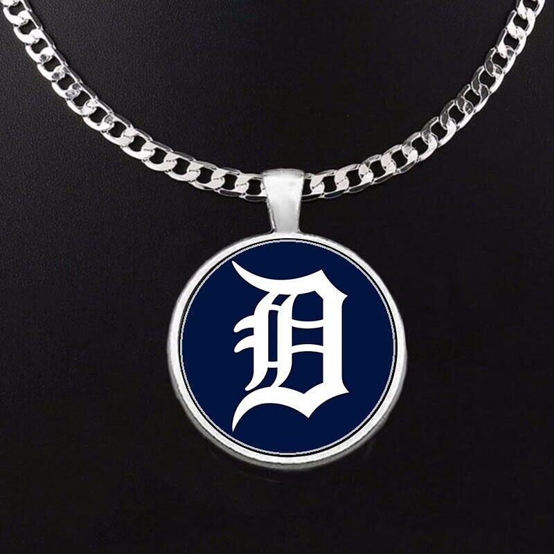 Large Detroit Tigers Necklace Stainless Steel Chain Baseball Free Ship' D5