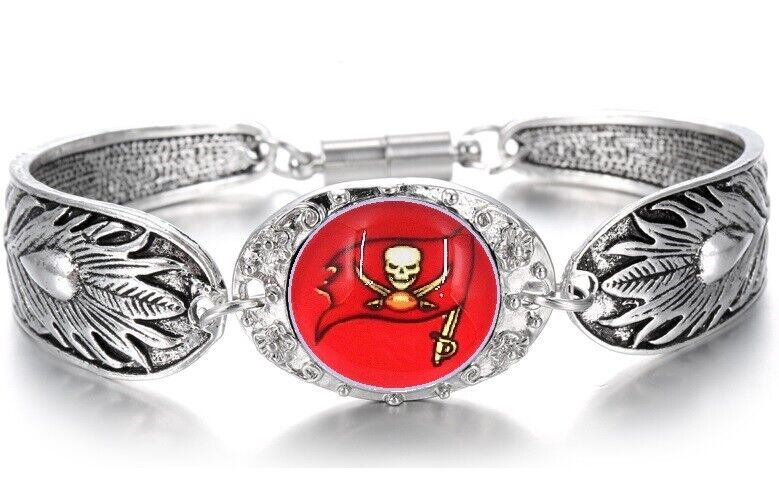Spec.Tampa Bay Buccaneers Women'S Sterling Silver Bracelet Gift W Gift Pk D3