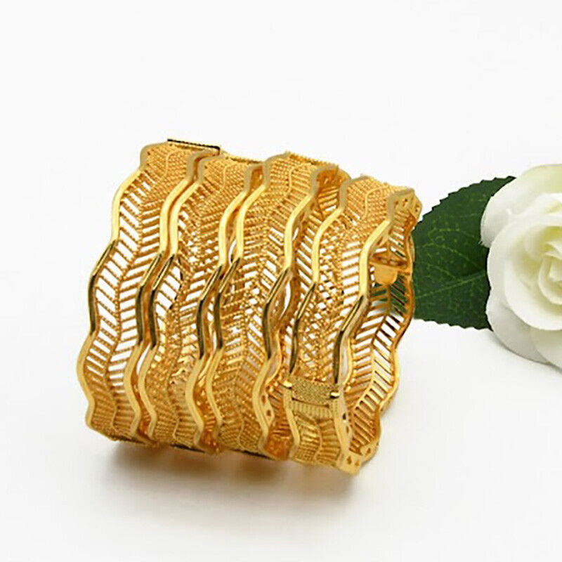 18k Gold Small 7" Women's Opening Golden Wave Bangle Bracelet D986