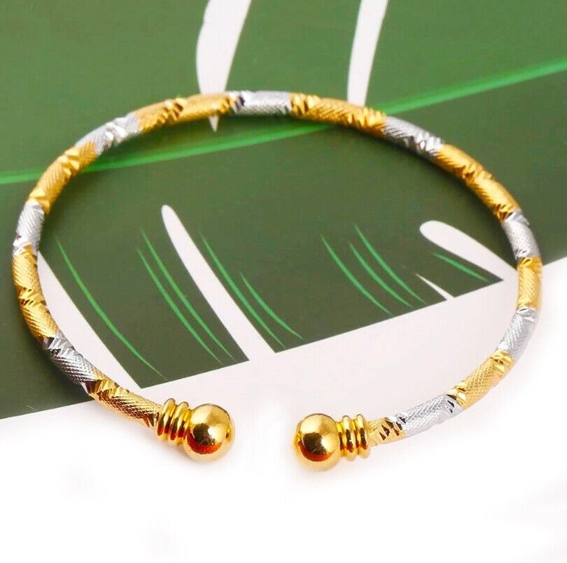 18k Yellow Gold Womens Small 7" to 8" Adjustable Bracelet Cuff Bangle D711