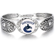 Vancouver Canucks Women'S Tibetian Silver Bracelet Hockey Fan Jewelry Gift C3