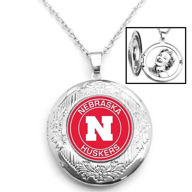 Nebraska Cornhuskers Womens Sterling Silver Link Chain Necklace With Locket D16
