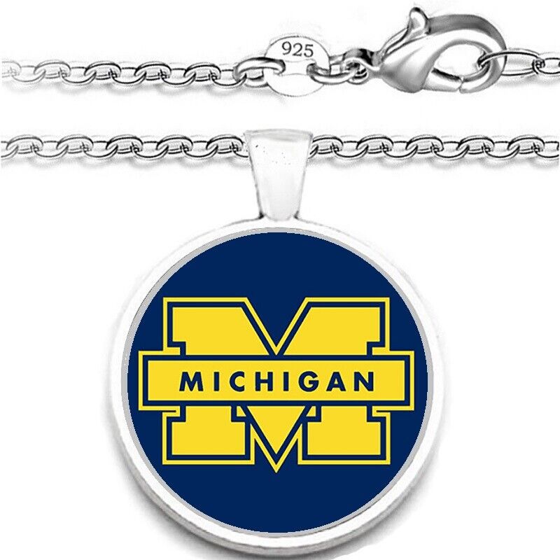Michigan Wolverines Womens Silver Chain Link Necklace With Pendant A1