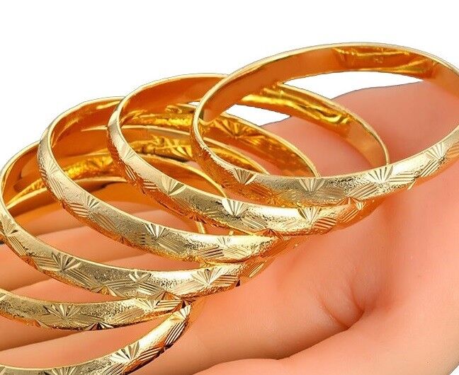 2 Pc Lot/Set 18k Yellow Gold Women's Elegant Starburst Cut Bracelet Bangle D226L