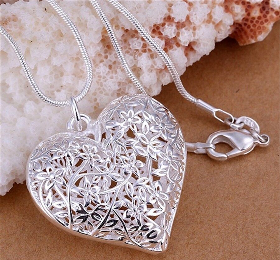 925 Sterling Silver Women's Opulent Heart And 18" Snake Necklace D539