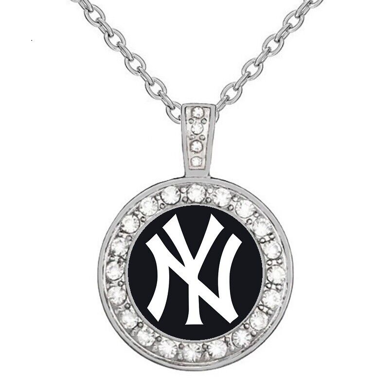 New York Yankees Womens Sterling Silver Chain Link Necklace With Pendant D18