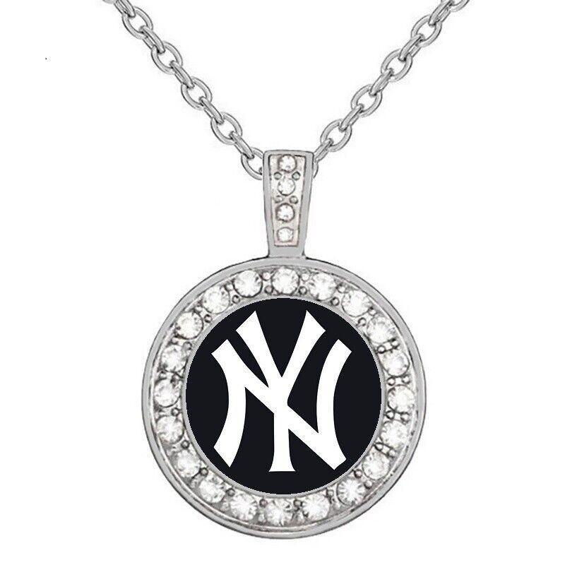 New York Yankees Womens Sterling Silver Chain Link Necklace With Pendant D18